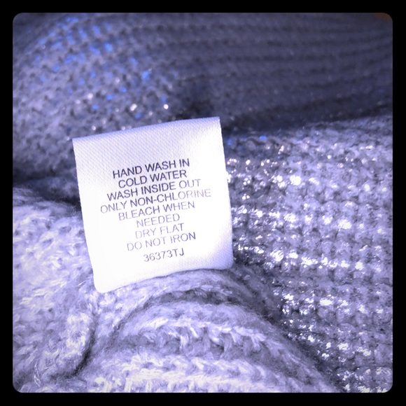 ROMEO+JULIET COUTURE•SILVER SPUN SWEATER•GC - Picture 7 of 8